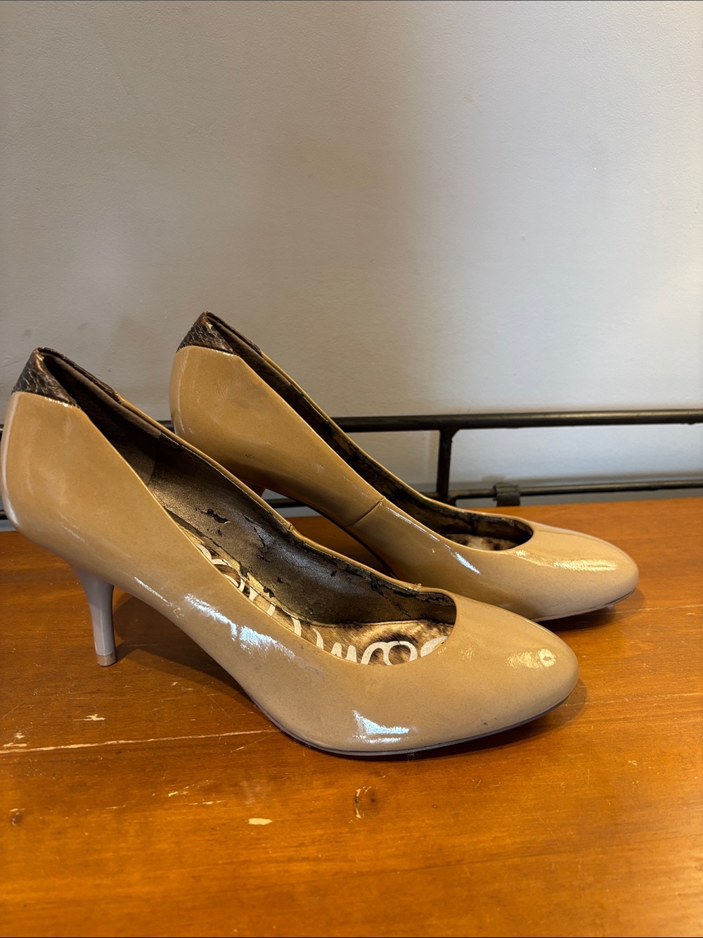 Sam Edelman Camdyn Nude Leather Heel - Picture 2 of 9